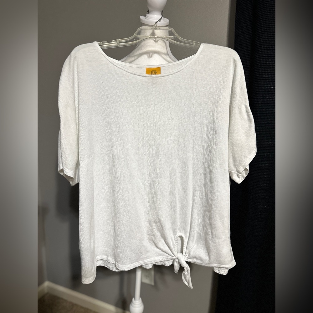 Ruby Rd, size XL, ties at bottom, excellent used condition! Pet/smoke free home.